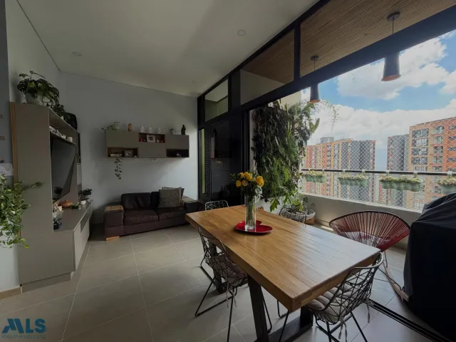 Apartamento en Envigado en Loma de Las Brujas