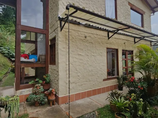 Casa en La Estrella en La Tablaza