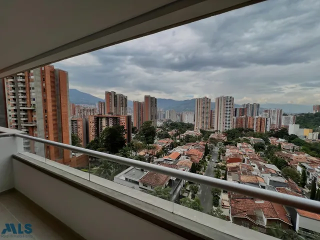 Apartamento en Sabaneta en Loma de San Jose