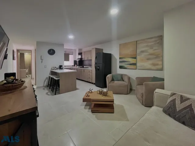 Apartamento en Sabaneta en Parque principal