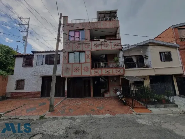 Casa en Medellín en Guayabal