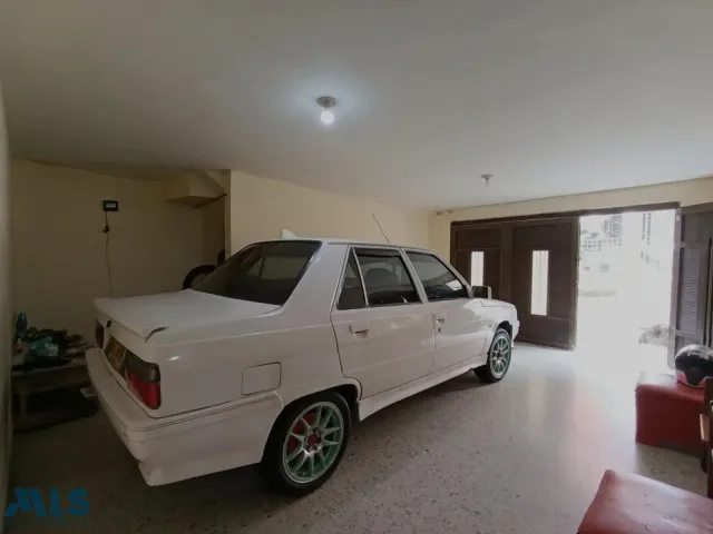 Casa en Medellín en El Rincón