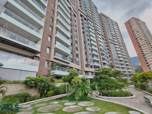 Apartamento en Medellín en Los Balsos Nº 1