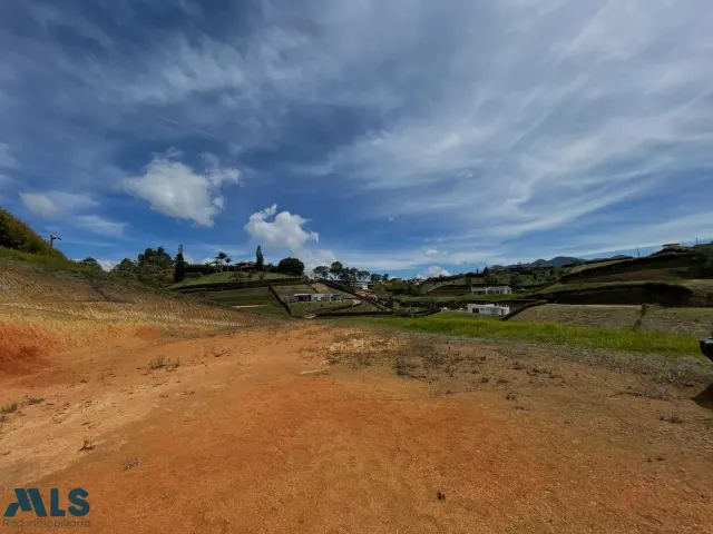 Lote Residencial en El Carmen en V. Samaria