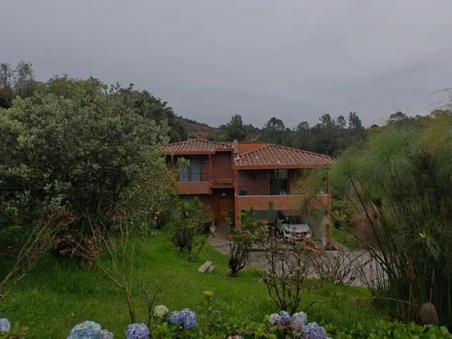 Casa en Envigado en Alto del escobero (Envigado)