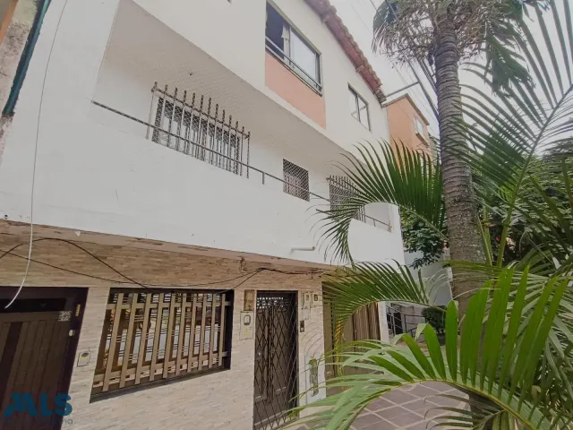Apartamento en Medellín en Santa Mónica