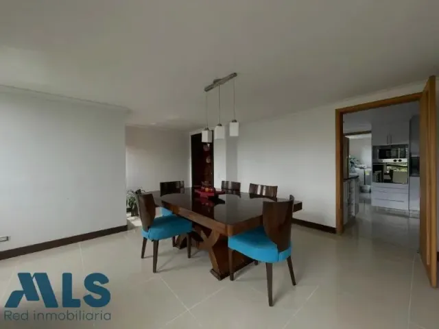 Apartamento en Medellín en El Campestre