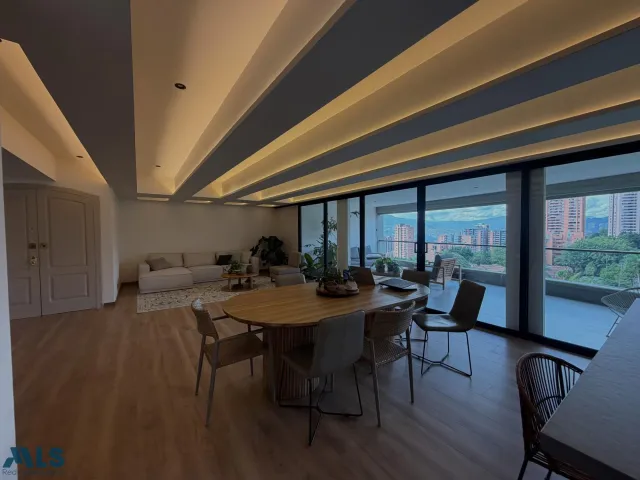 Apartamento en Medellín en Los Balsos Nº 1