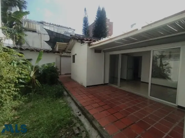 Casa en Medellín en Patio Bonito