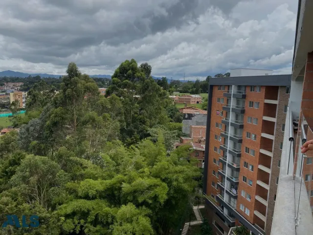 Apartamento en Marinilla en Autopista (Marinilla)