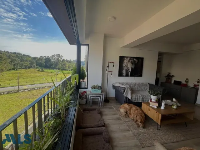 Apartamento en El Retiro en V. La Argentina