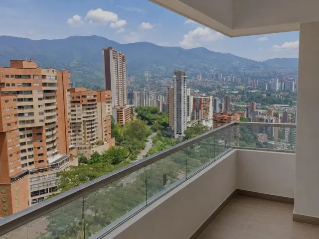 Apartamento en Sabaneta en Las Lomitas