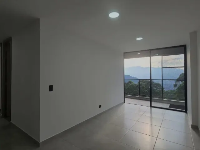Local Comercial en Envigado en Loma del Escobero