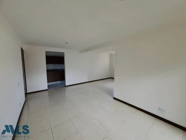 Apartamento en Medellín en Loma de Los Bernal