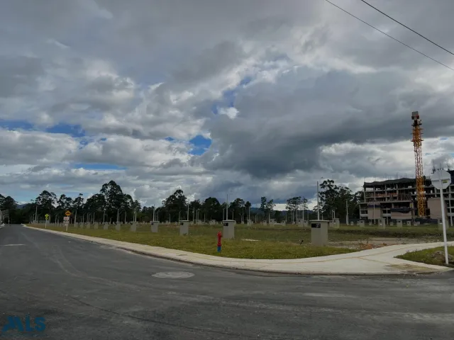 Lote Residencial en Rionegro en V. Barro Blanco