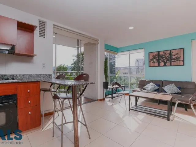Apartamento en Medellín en Altos del Poblado