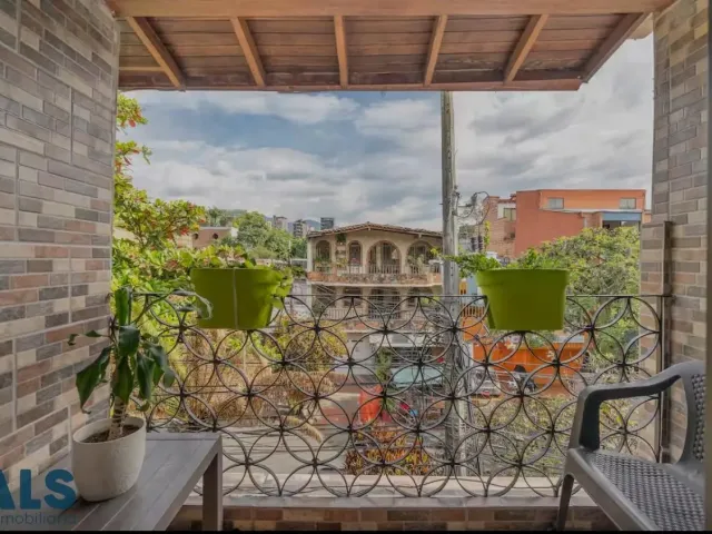 Apartamento en Medellín en Manila