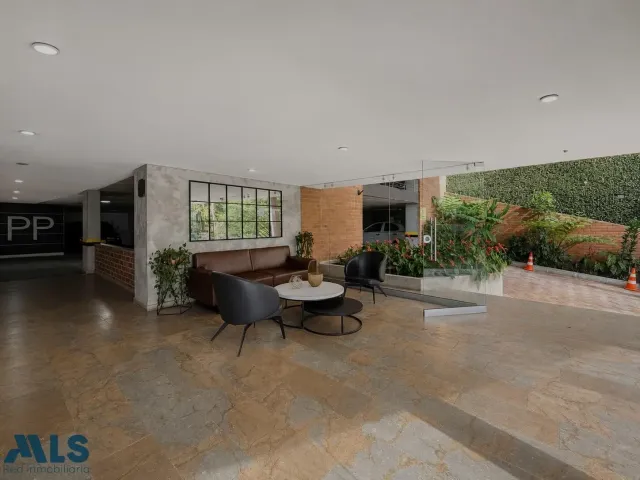 Apartamento en Medellín en Los Balsos Nº 2