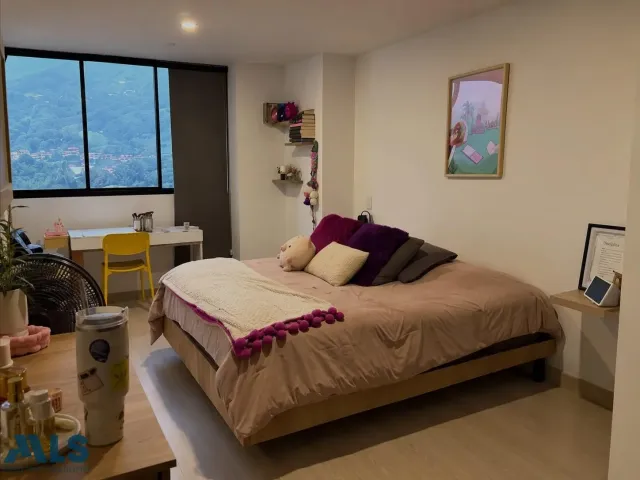 Apartamento en Envigado en Loma del Escobero