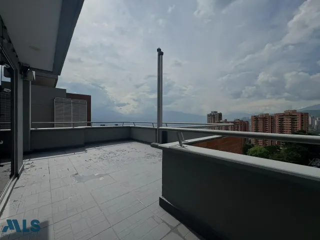 Apartamento en Medellín en Los Balsos Nº 1