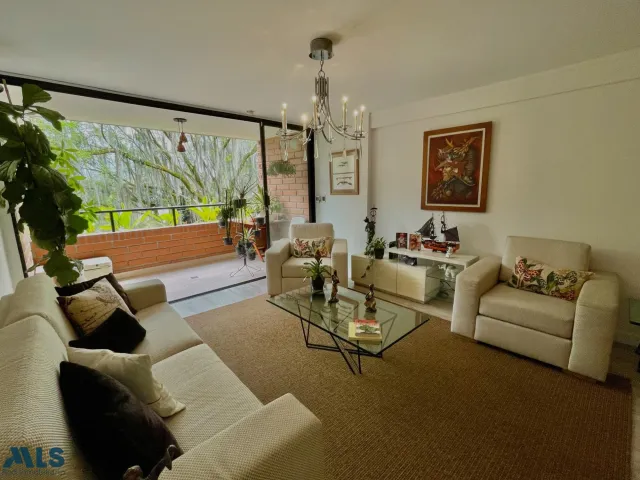 Apartamento en Medellín en Las Palmas