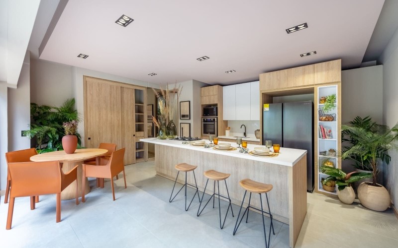 Eco-Luxury Residences in Castropol, El Poblado: Sustainable High-Design Living in Medellín’s Most Accessible Sector