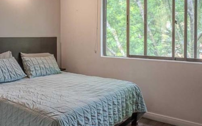 Charming Classic-Style Apartment for Sale in El Portal, Envigado – Prime Location Near Viva Envigado