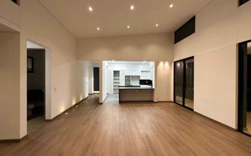 Luxury Home with 1,876 m² Lot in El Retiro – Tranquil Living Awaits