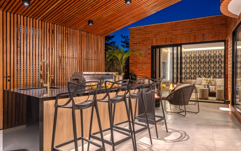 High-Yield Opportunity: Invest in Medellín’s Premier Luxury Villa