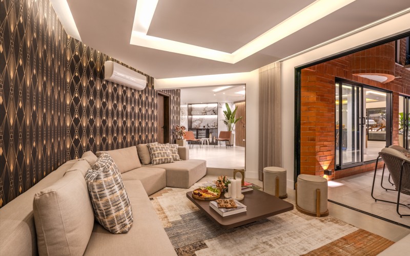 High-Yield Opportunity: Invest in Medellín’s Premier Luxury Villa