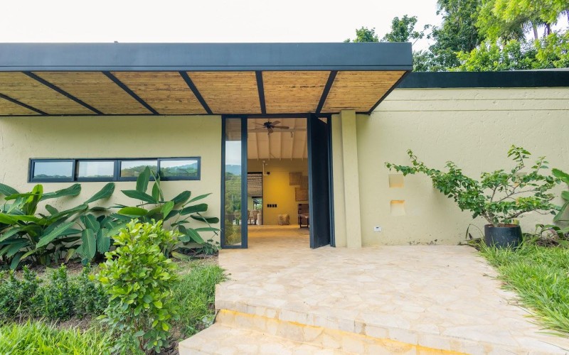 Luxury Living or Investment: Your San Jerónimo Oasis