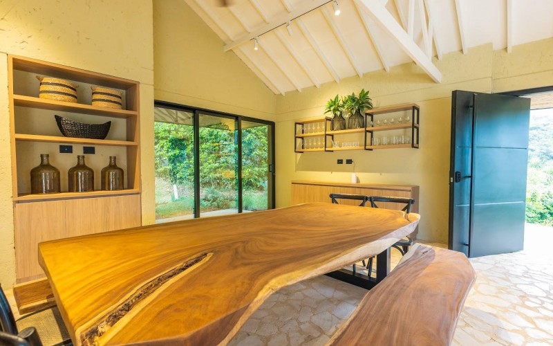 Luxury Living or Investment: Your San Jerónimo Oasis