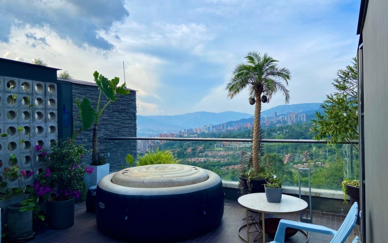 DAILY RENTALS. A Perfect Blend of Luxury and Serenity: Invest in Your Envigado Duplex Retreat