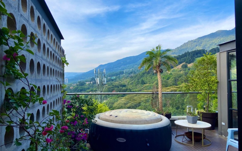 DAILY RENTALS. A Perfect Blend of Luxury and Serenity: Invest in Your Envigado Duplex Retreat