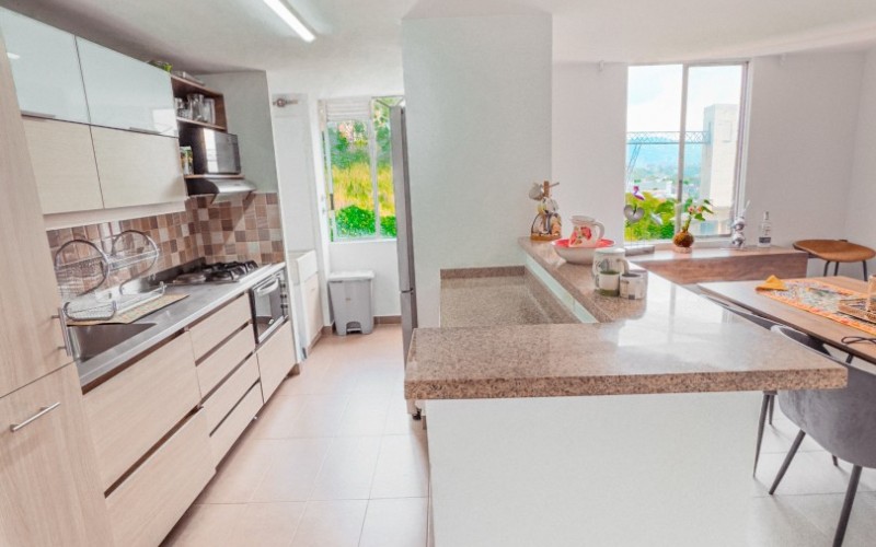 Apartment in Torres de San Diego Medellín - Spacious, Modern, and Full of Amenities