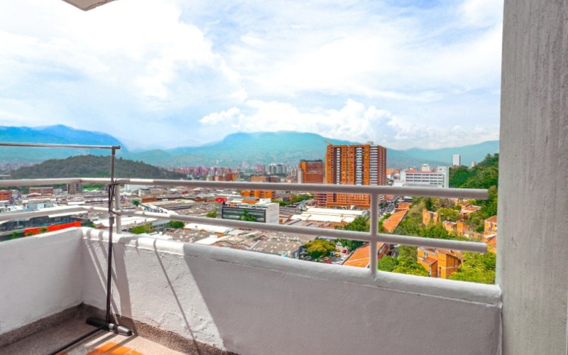 Apartment in Torres de San Diego Medellín - Spacious, Modern, and Full of Amenities
