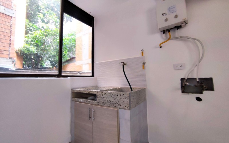 Modern 3-Bedroom Apartment for Sale in Medellín – Ideal for Professionals and Families