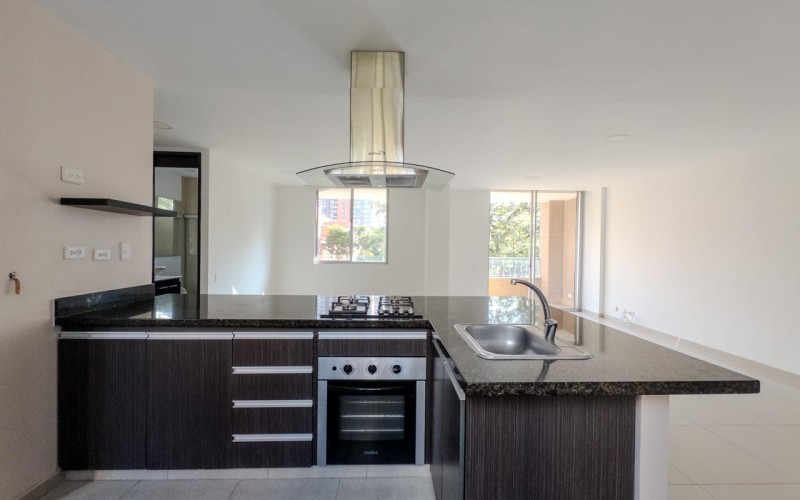 CASTROPOL 3 Bedroom Apartment in El Poblado