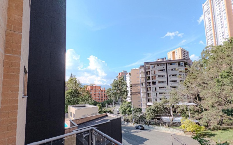 CASTROPOL 3 Bedroom Apartment in El Poblado