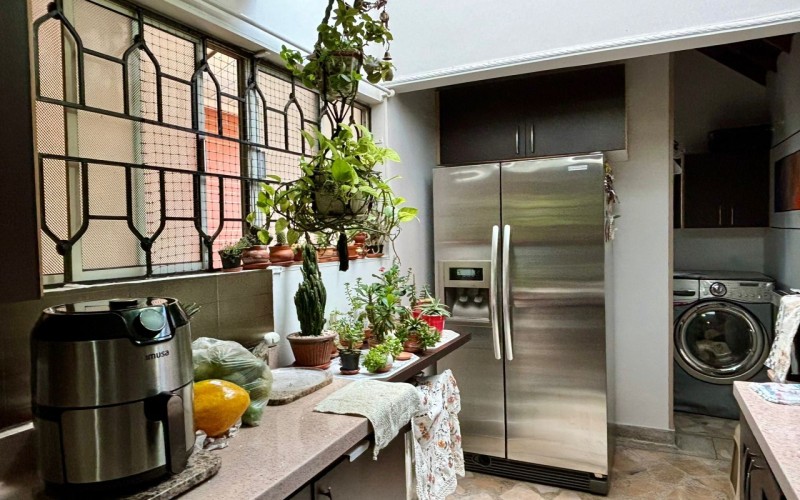House for Sale in La Mota, Medellín – Perfect for Your Family