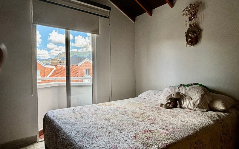 House for Sale in La Mota, Medellín – Perfect for Your Family