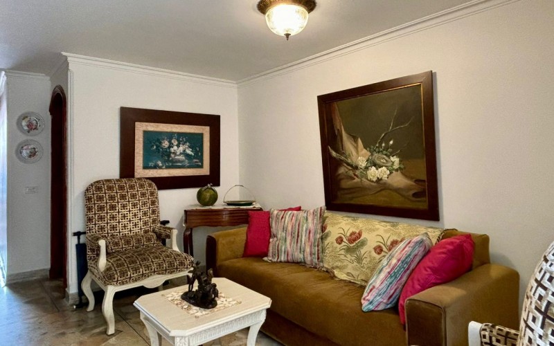House for Sale in La Mota, Medellín – Perfect for Your Family