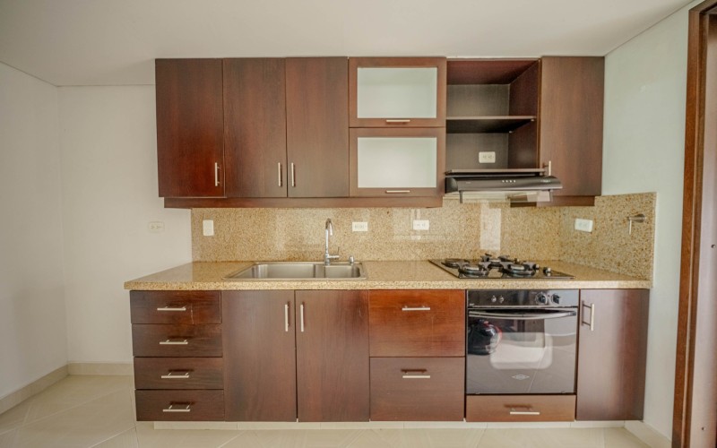 Exclusive 3-Bedroom Apartment for Sale in Laureles – Quiet, Private, and Steps from UPB