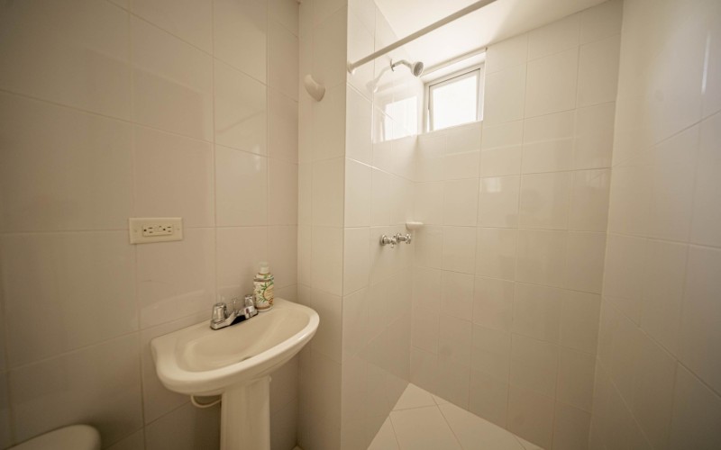 Exclusive 3-Bedroom Apartment for Sale in Laureles – Quiet, Private, and Steps from UPB