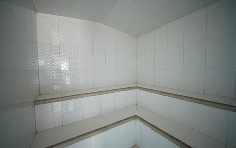 Exclusive 3-Bedroom Apartment for Sale in Laureles – Quiet, Private, and Steps from UPB