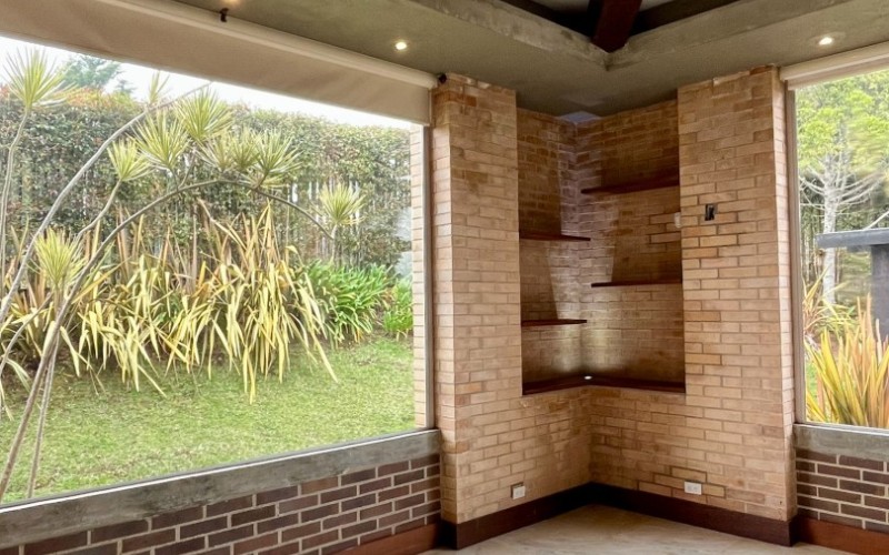 Exclusive House for Sale in Alto de Las Palmas