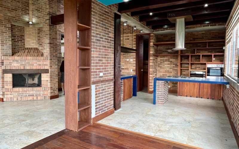 Exclusive House for Sale in Alto de Las Palmas