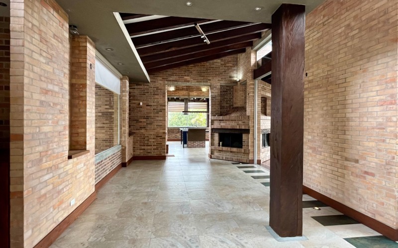 Exclusive House for Sale in Alto de Las Palmas