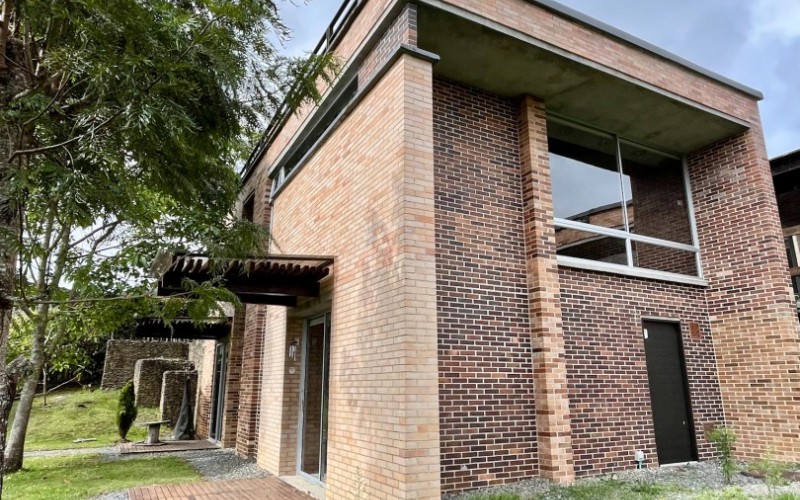 Exclusive House for Sale in Alto de Las Palmas