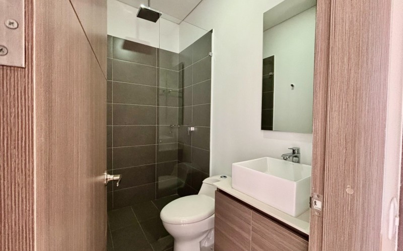 Luxury Apartment for Sale – Medellín, Near Provenza